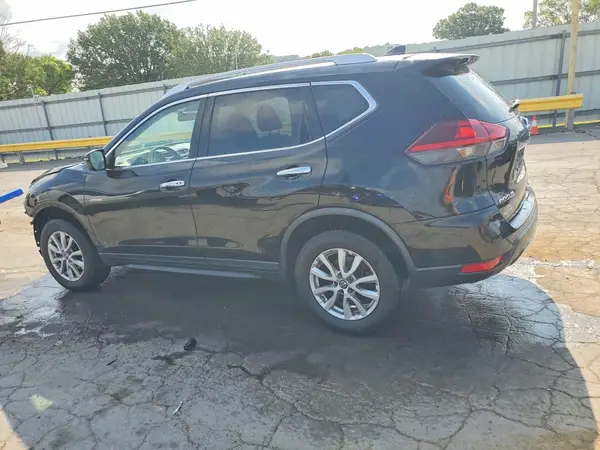 KNMAT2MV4JP505626 2018 NISSAN ROGUE - Image 2