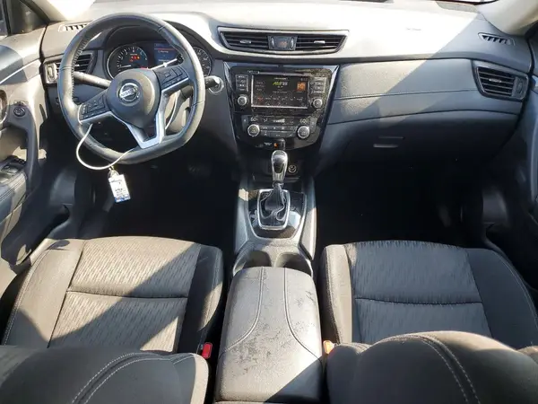 KNMAT2MV4JP505626 2018 NISSAN ROGUE - Image 8