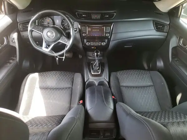 KNMAT2MV4JP506727 2018 NISSAN ROGUE - Image 8