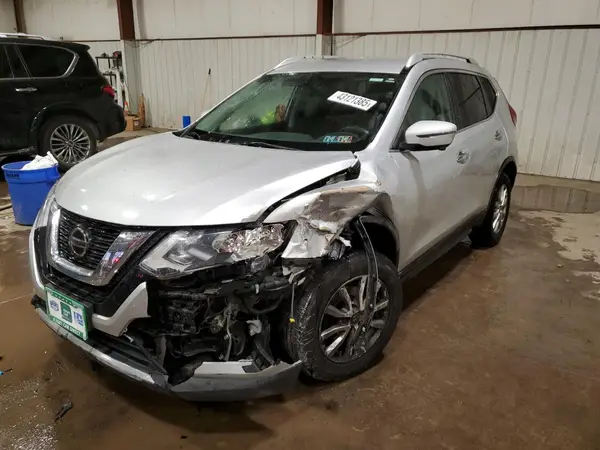 KNMAT2MV4JP507280 2018 NISSAN ROGUE - Image 1