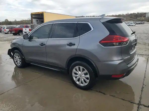 KNMAT2MV4JP519218 2018 NISSAN ROGUE - Image 2