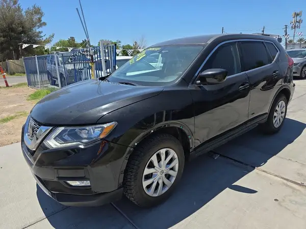 KNMAT2MV4JP519719 2018 NISSAN ROGUE - Image 2