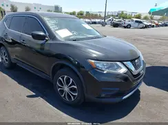 KNMAT2MV4JP522135 2018 NISSAN ROGUE