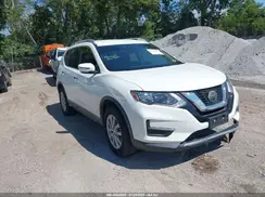 KNMAT2MV4JP525682 2018 NISSAN ROGUE