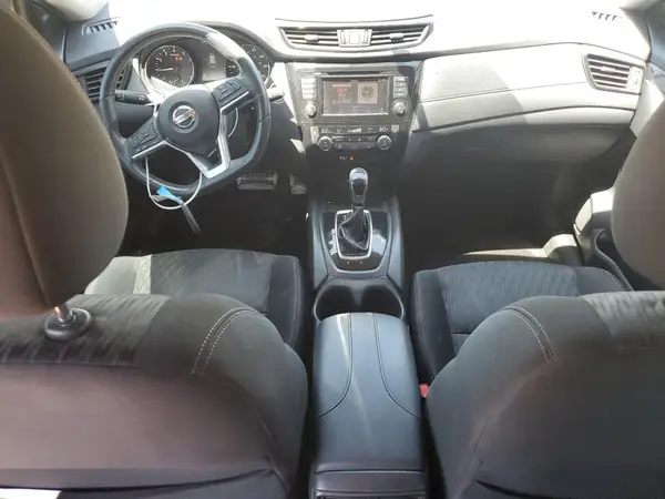 KNMAT2MV4JP526413 2018 NISSAN ROGUE - Image 8