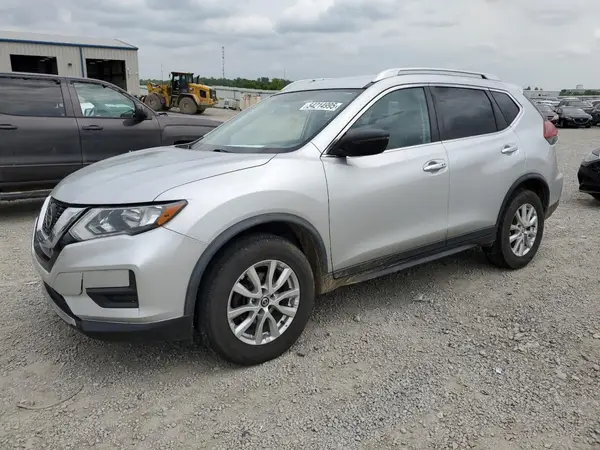KNMAT2MV4JP529697 2018 NISSAN ROGUE - Image 1