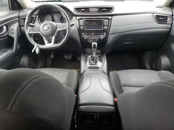 KNMAT2MV4JP529697 2018 NISSAN ROGUE - Image 8