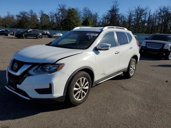 KNMAT2MV4JP530851 2018 NISSAN ROGUE - Image 1