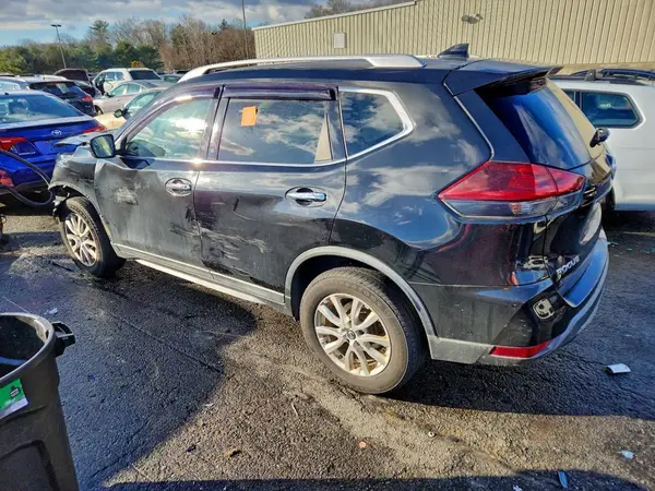 KNMAT2MV4JP531711 2018 NISSAN ROGUE - Image 2