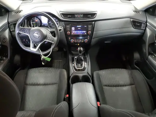 KNMAT2MV4JP532552 2018 NISSAN ROGUE - Image 8