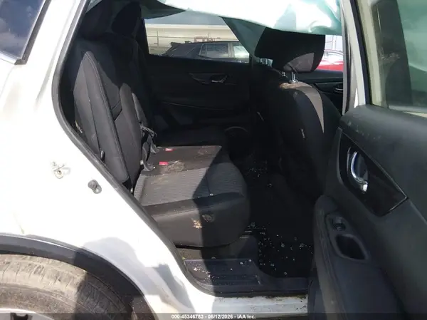KNMAT2MV4JP538769 2018 NISSAN ROGUE - Image 8