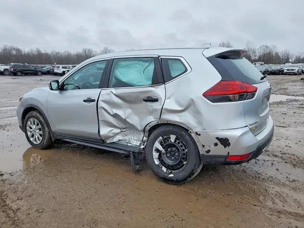KNMAT2MV4JP539209 2018 NISSAN ROGUE - Image 2