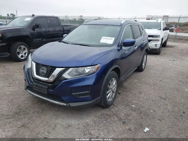 KNMAT2MV4JP539372 2018 NISSAN ROGUE - Image 2