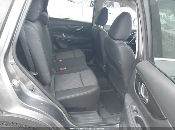 KNMAT2MV4JP542210 2018 NISSAN ROGUE - Image 8