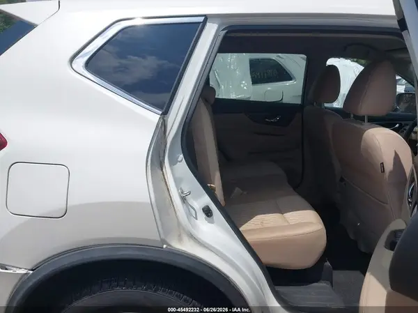 KNMAT2MV4JP543759 2018 NISSAN ROGUE - Image 8