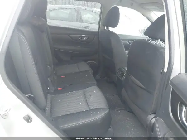 KNMAT2MV4JP543888 2018 NISSAN ROGUE - Image 8