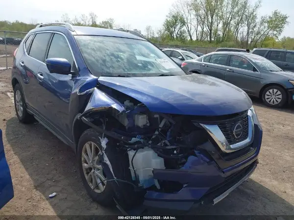 KNMAT2MV4JP545642 2018 NISSAN ROGUE - Image 1