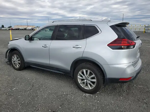 KNMAT2MV4JP551750 2018 NISSAN ROGUE - Image 2