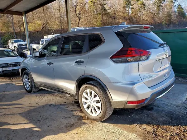 KNMAT2MV4JP554390 2018 NISSAN ROGUE - Image 2