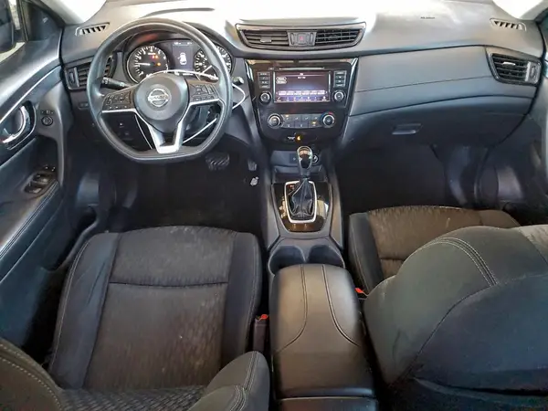 KNMAT2MV4JP554390 2018 NISSAN ROGUE - Image 8