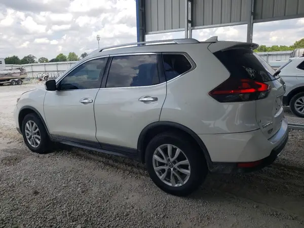 KNMAT2MV4JP555474 2018 NISSAN ROGUE - Image 2