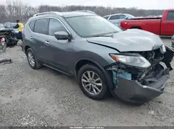 KNMAT2MV4JP557015 2018 NISSAN ROGUE