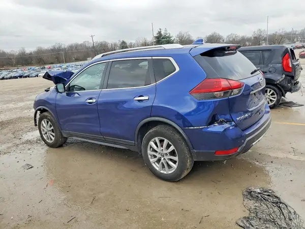 KNMAT2MV4JP558682 2018 NISSAN ROGUE - Image 2