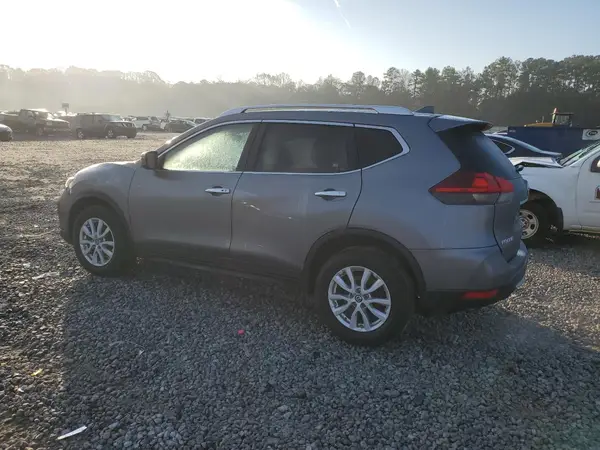 KNMAT2MV4JP563736 2018 NISSAN ROGUE - Image 2