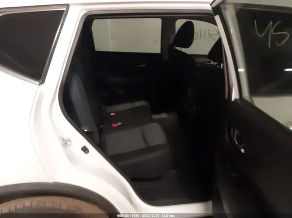 KNMAT2MV4JP565616 2018 NISSAN ROGUE - Image 8
