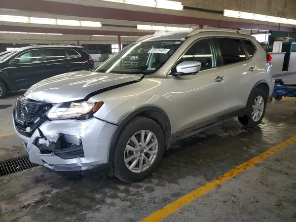 KNMAT2MV4JP567902 2018 NISSAN ROGUE - Image 1