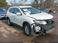KNMAT2MV4JP568399 2018 NISSAN ROGUE