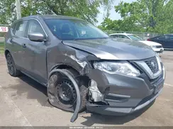 KNMAT2MV4JP568953 2018 NISSAN ROGUE