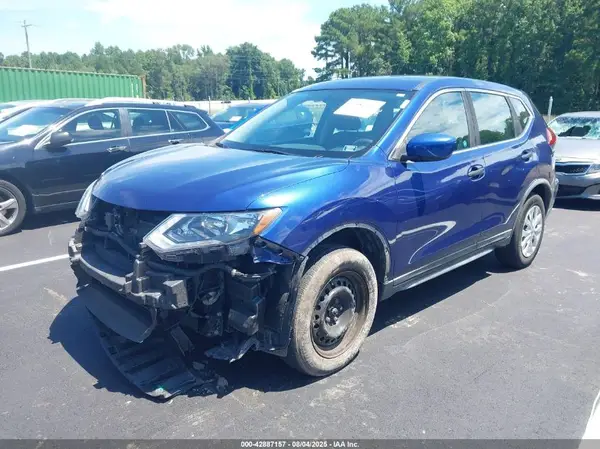 KNMAT2MV4JP572789 2018 NISSAN ROGUE - Image 2