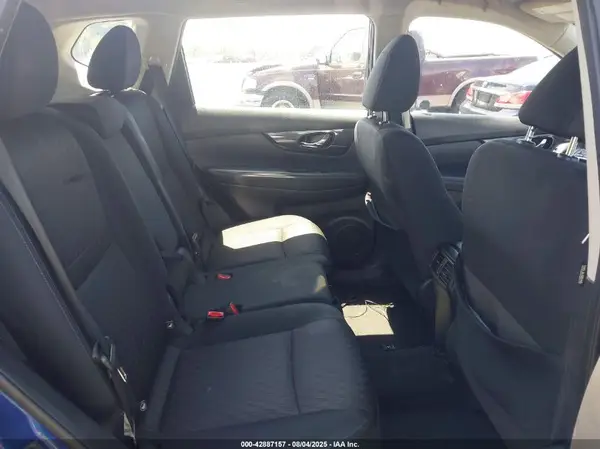 KNMAT2MV4JP572789 2018 NISSAN ROGUE - Image 8