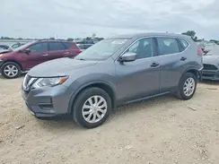 KNMAT2MV4JP574235 2018 NISSAN ROGUE
