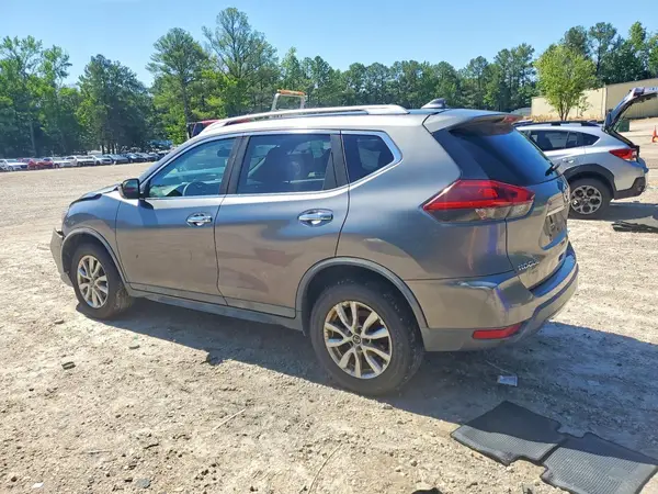 KNMAT2MV4JP575465 2018 NISSAN ROGUE - Image 2
