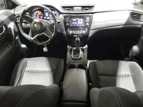 KNMAT2MV4JP576051 2018 NISSAN ROGUE - Image 8