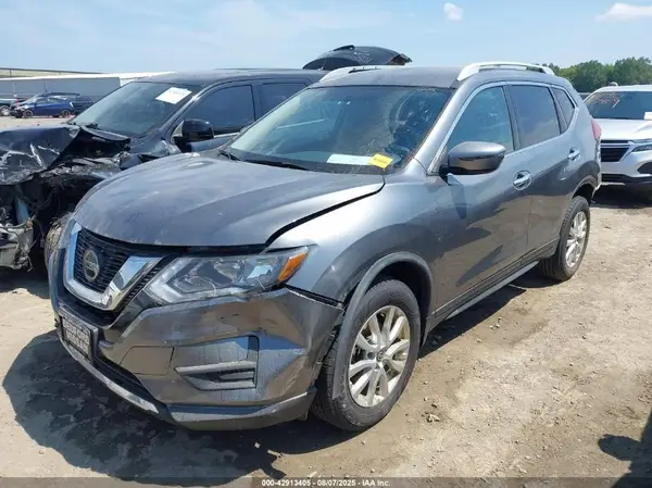 KNMAT2MV4JP577121 2018 NISSAN ROGUE - Image 2