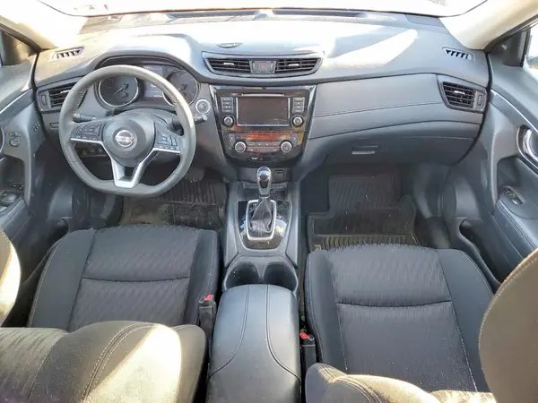 KNMAT2MV4JP581315 2018 NISSAN ROGUE - Image 8