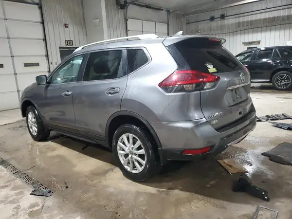 KNMAT2MV4JP584537 2018 NISSAN ROGUE - Image 2