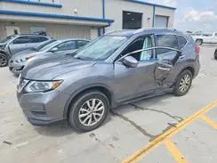 KNMAT2MV4JP584733 2018 NISSAN ROGUE