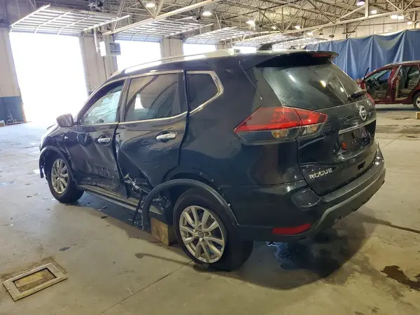 KNMAT2MV4JP587275 2018 NISSAN ROGUE - Image 2