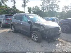 KNMAT2MV4JP587308 2018 NISSAN ROGUE