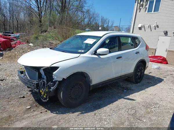KNMAT2MV4JP587468 2018 NISSAN ROGUE - Image 2