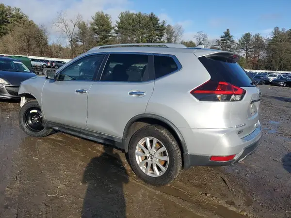 KNMAT2MV4JP592167 2018 NISSAN ROGUE - Image 2