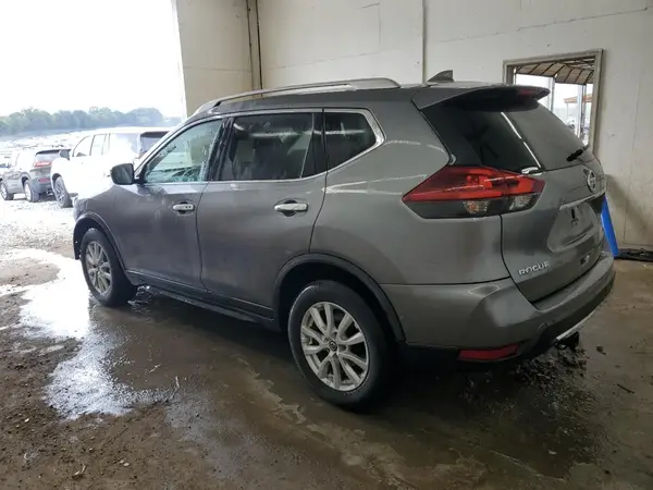 KNMAT2MV4JP593528 2018 NISSAN ROGUE - Image 2