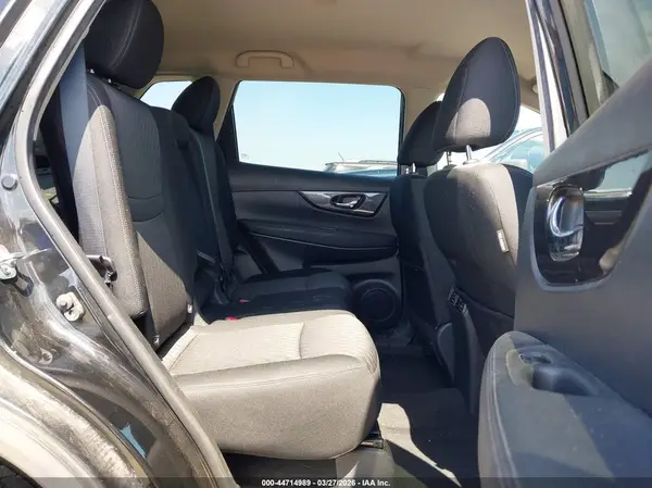KNMAT2MV4JP595439 2018 NISSAN ROGUE - Image 8
