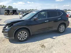 KNMAT2MV4JP596235 2018 NISSAN ROGUE