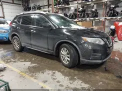 KNMAT2MV4JP596459 2018 NISSAN ROGUE
