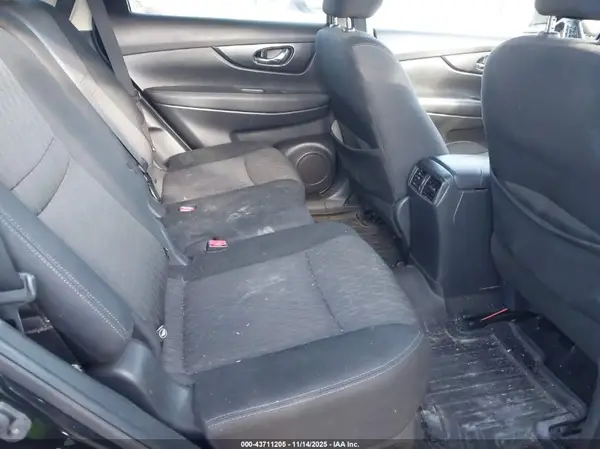 KNMAT2MV4JP598244 2018 NISSAN ROGUE - Image 8